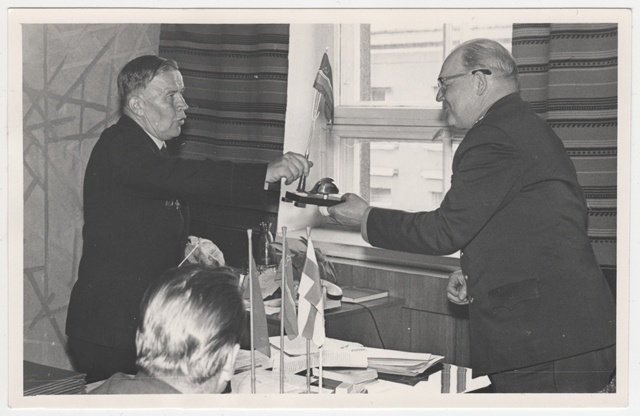 EVVTÜ vimpli üleandmine Jaan Vaarmannile