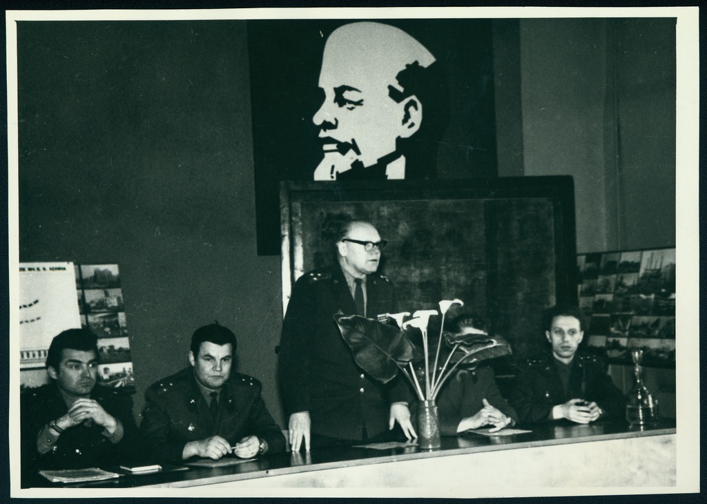 Eesti NSV tuletõrjetöötajate nõupidamise presiidium Kohtla-Järvel