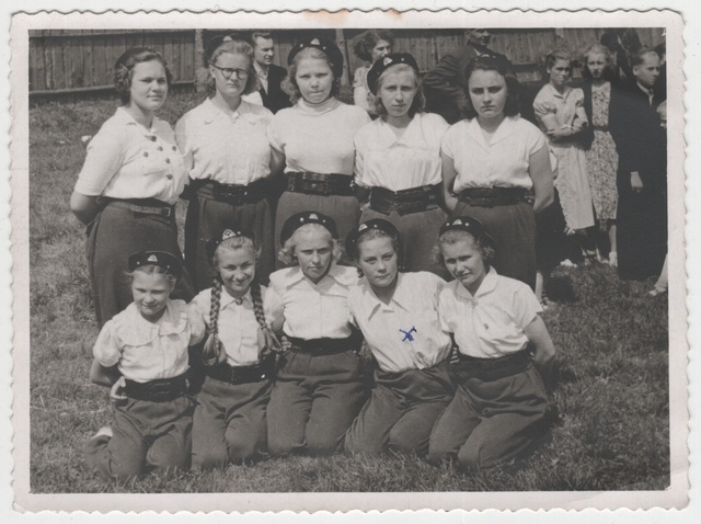 Rakvere VTÜ naissalga tütarlaste rühm