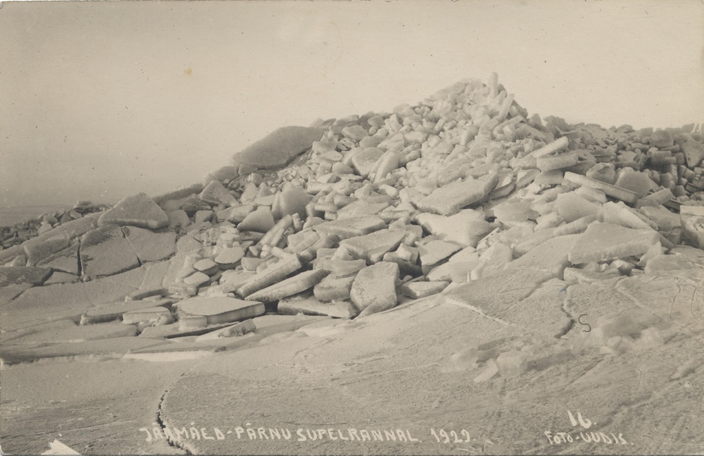 Icebergs on the coast of Pärnu 1929