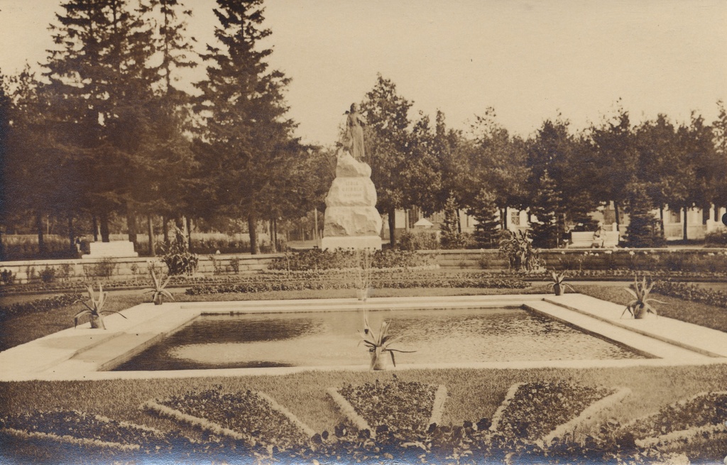 [pärnu Koidula Park]