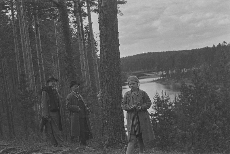 Peeter Kurvits, Friedebert Tuglas ja Elo Kurvits Soomes, 1938