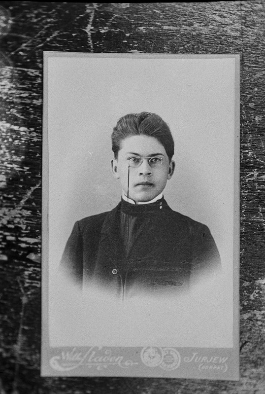 Friedebert Tuglas, 1906