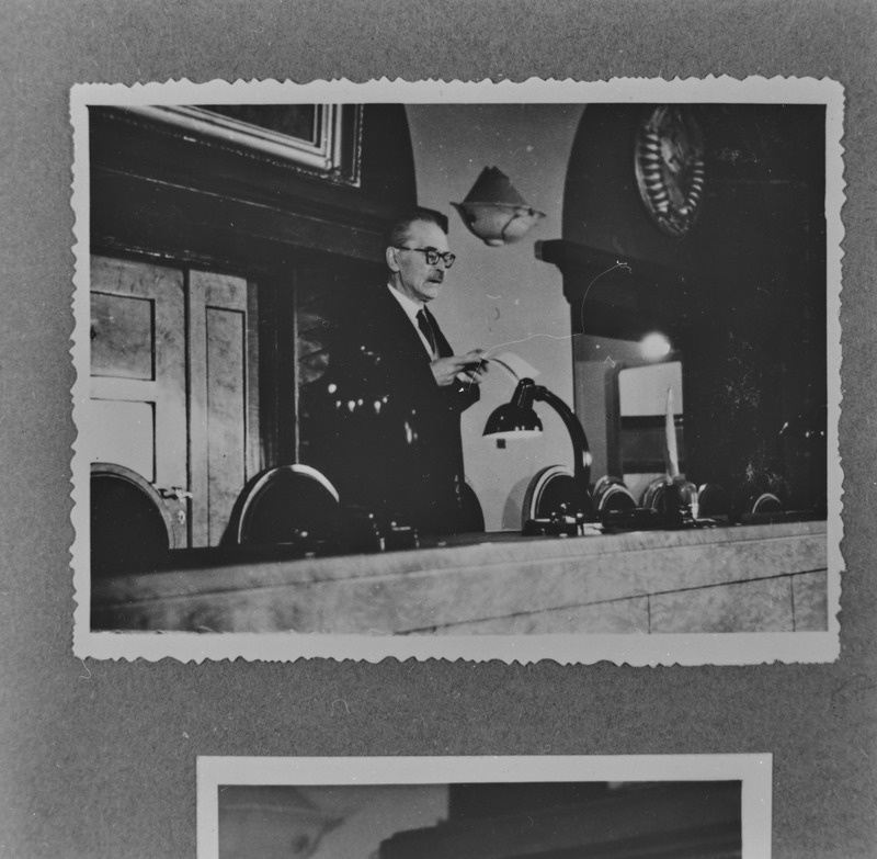 Kirjanike Liidu IV kongressi avamine Toompeal Ülemnõukogu saalis 18. dets. 1958