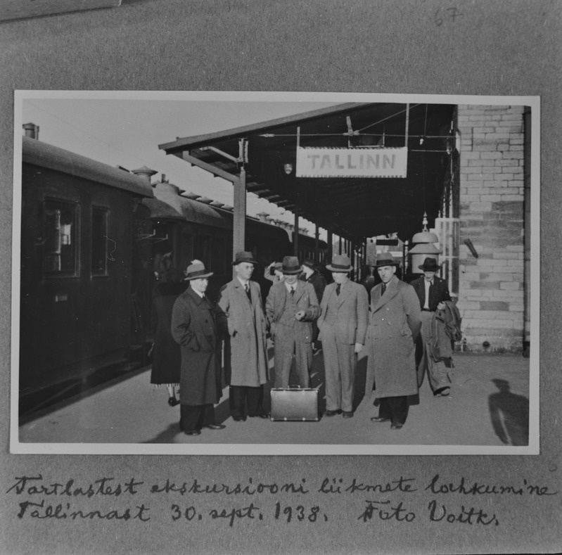 Tartlastest ekskursiooni liikmete lahkumine Tallinnast 30. septembril 1938
