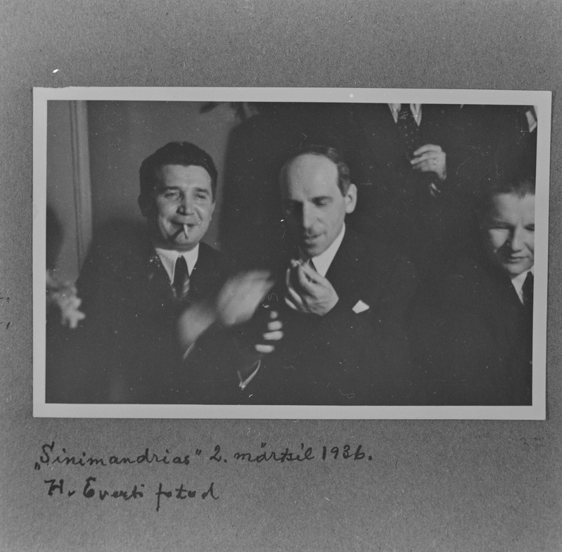 Sinimandrias 2. märtsil 1936