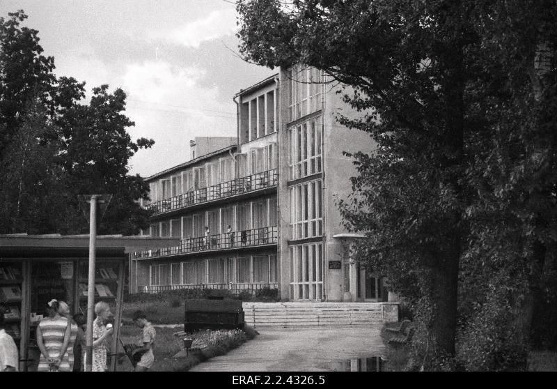 Vaade Pärnu postimajale