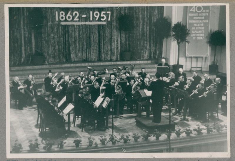 Tallinna VTÜ 95 aastapäeva tähistamine pidulikul aktusel Estonia kontsertsaalis