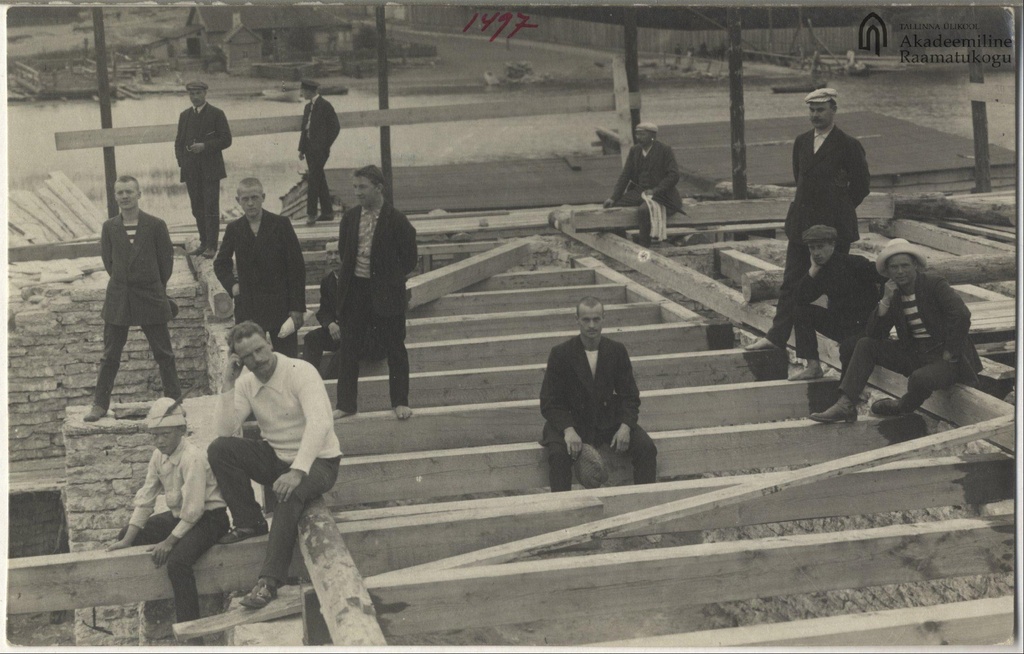 Tallinn. Pirita new bridge builders