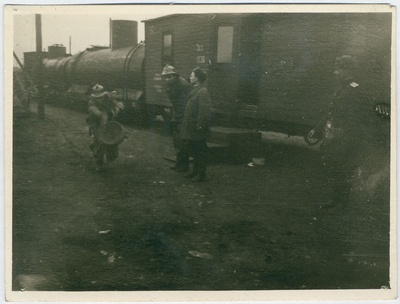 Türi raudteejaama tuletõrjerongi meeskond õppustel  similar photo