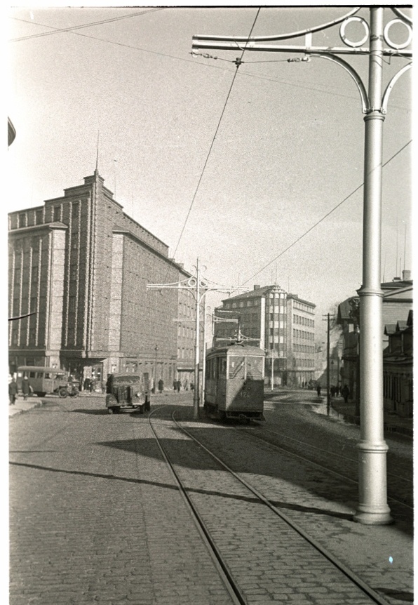 Tallinn, Pärnu maantee vaade, vaade Tõnismäe poolt.