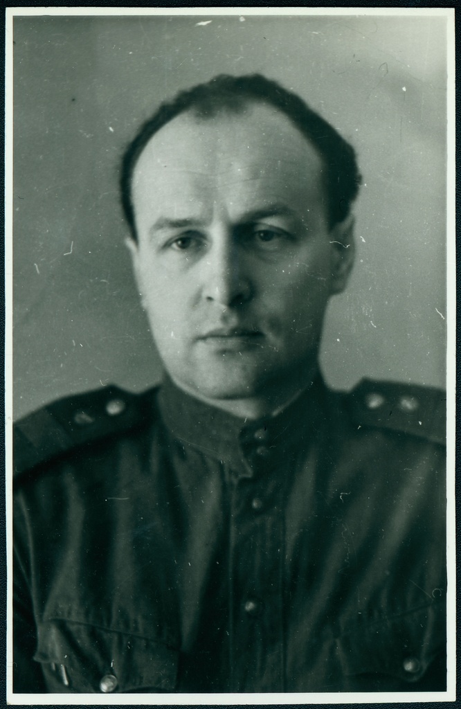 Portree: Kübarsepp, Erik - Tuletõrje Valitsuse katsejaama nooreminspektor, 1962.a.