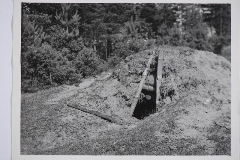 Kartulikoobas-ubinahaud, Ilzene (Ilsnä) v, Paiķēni (Paikna) k, Läti