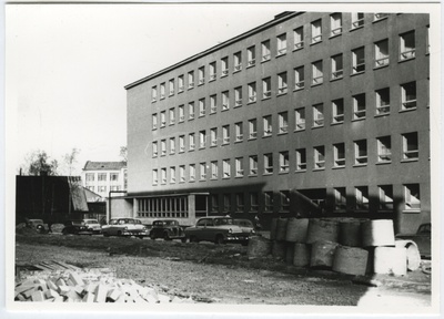 Kingissepa (Liivalaia) Street, view of Narva mnt.  similar photo