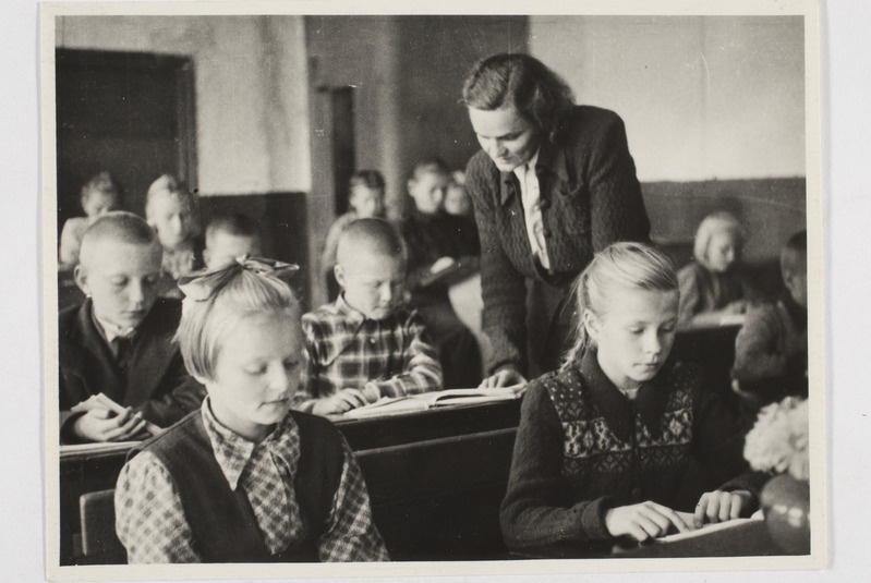 Painküla kool, lapsed õppetunnis, Laiuse khk