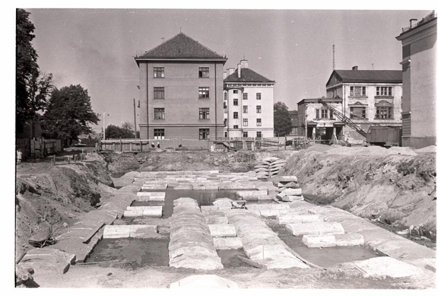 The basic building of the hotel built on Kreuksi Street in Tallinn.
