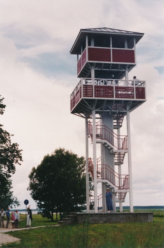 Värvifoto. Haapsalu. Linnuvaatlustorn Aafrika rannas. 2004.