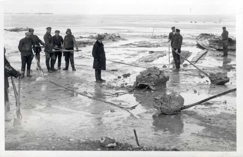 Foto. Haapsalu Aafrika supelranna talvised hooldustööd. 1931/32. Linnavalitsuse album.