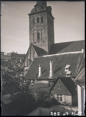 Tallinn, Niguliste kirik, vaade lõunast.  duplicate photo