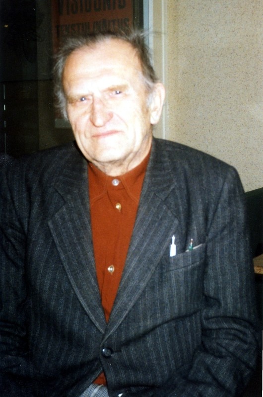 Aarne Vinkel