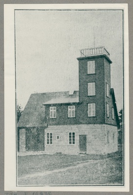 Nõmme VTÜ IV jaoskonna pritsimaja  similar photo