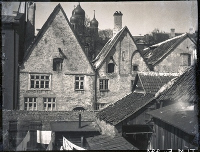 Tallinn, Rüütli tänav 10 ja 12 fassaadid.  similar photo