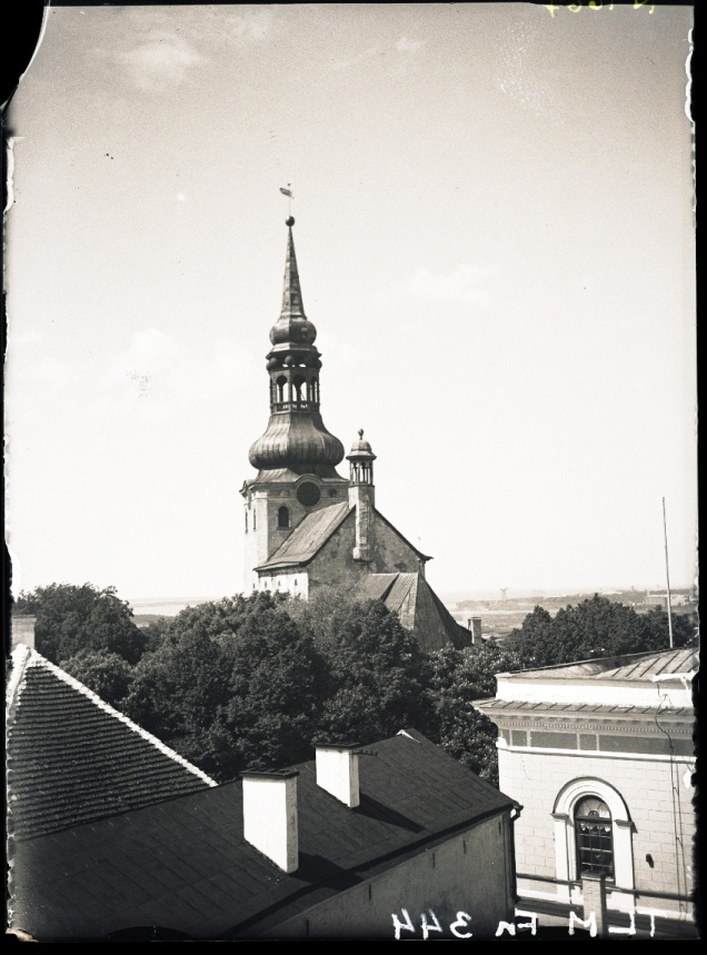 Tallinn, Toomkirik ida poolt.