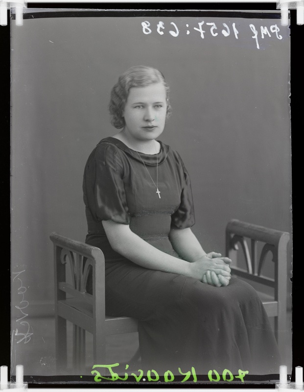 klaasnegatiiv, Koovits, naise portree, Paide 1930-ndad a.