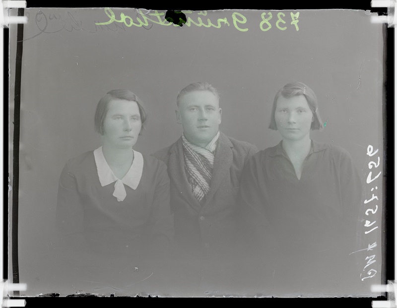 klaasnegatiiv, Grünthal, grupiportree, Paide 1930-ndad a.