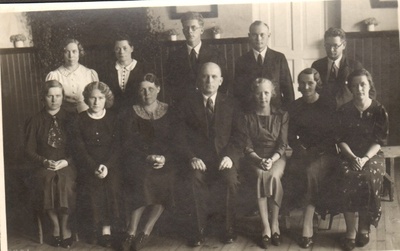 foto, Paide Linna Algkooli ja Täienduskooli õpetajad 1938  similar photo