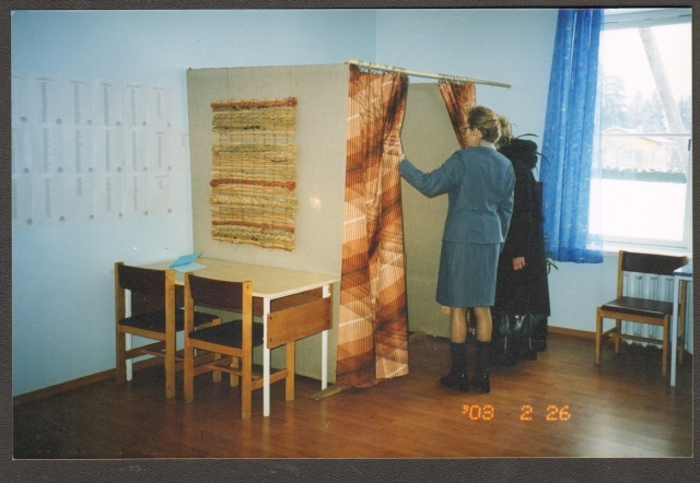 värvifoto 2003.aasta Riigikogu valimised Järvamaal Annas