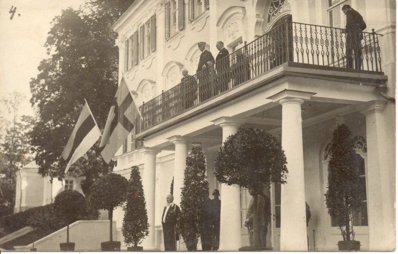 Visit to Estonia by King Gustav V of Sweden.
