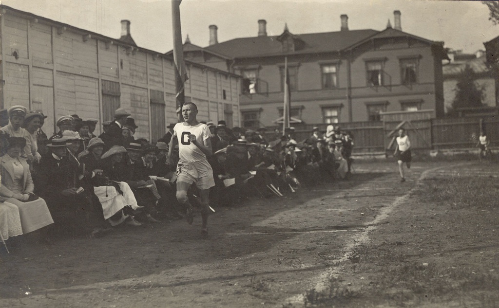 Gustav Kiilim on the runway