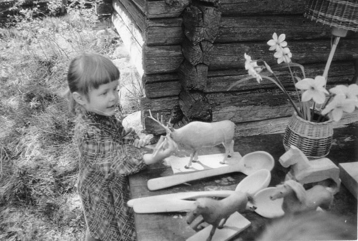 Vabaõhupäev Malvastes Mihkli talukompleksis 24.mail 1992.a. Puust loomad