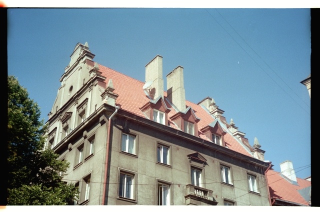 Building in the Old Town of Tallinn at the corner of Kullassepa and Niguliste Street