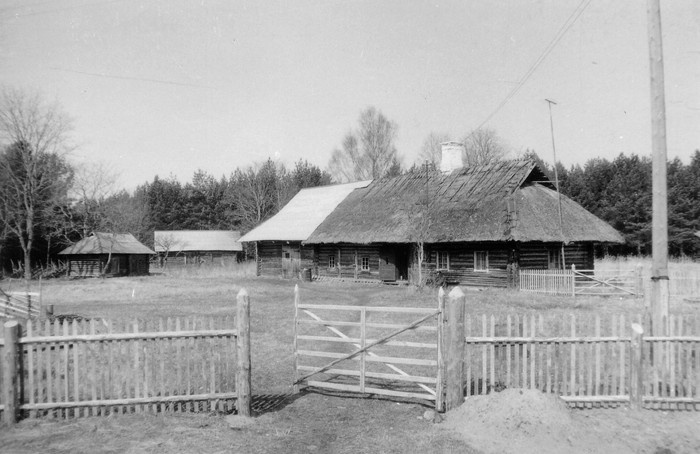 Mihkli talu hoonetekompleks Malvastes 1992.a.