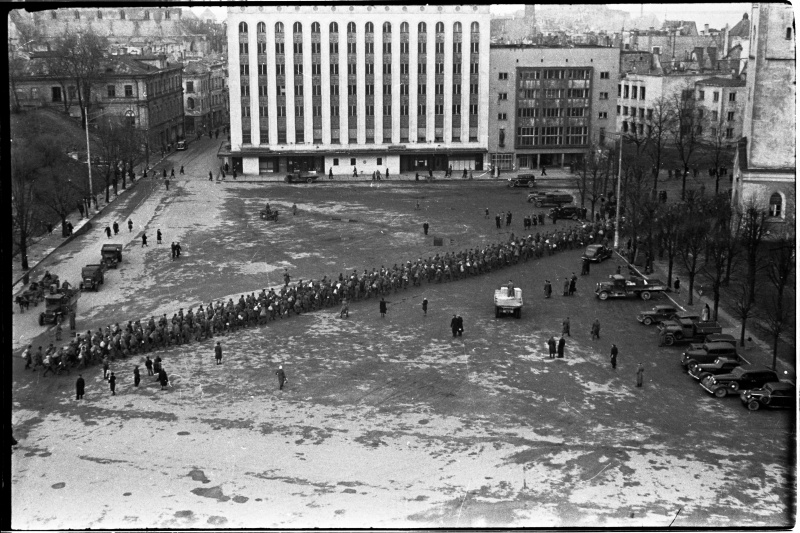 The Colonel of German military personnel was captured in Tallinn in the Winning Square.