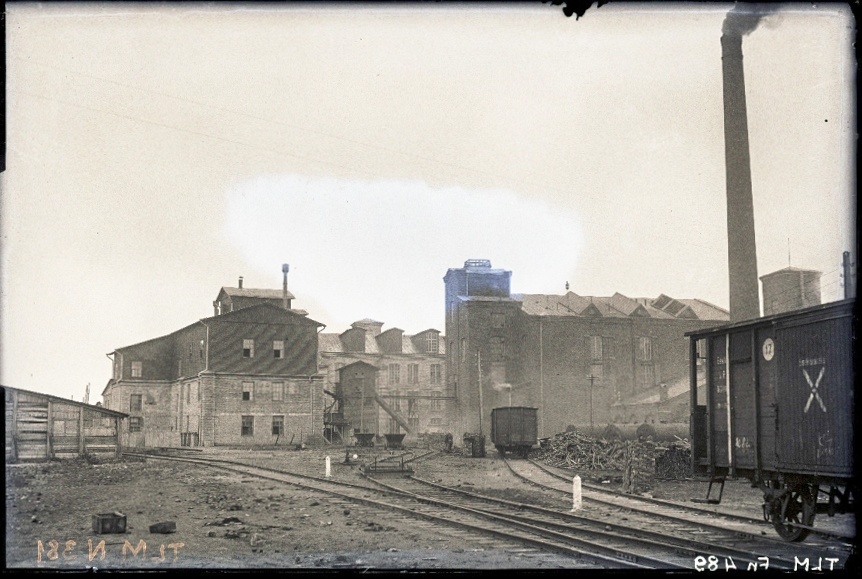 Tallinn, Tselluloosivabriku õu Tartu maanteel.