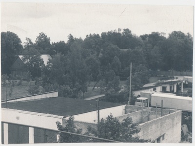 Vaade Vabriku väljaku Sadama tänava poolsele osale  similar photo