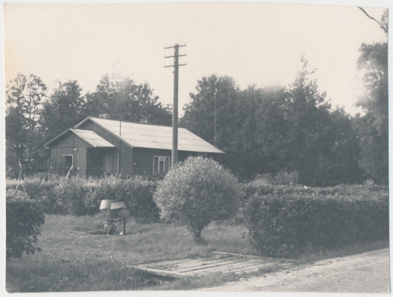 Elumaja Kärdlas Vabaduse tänav 68