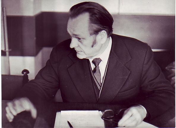Hans Tomson - Eesti Maaviljeluse Instituudi teadlane, tehnikakandidaat
