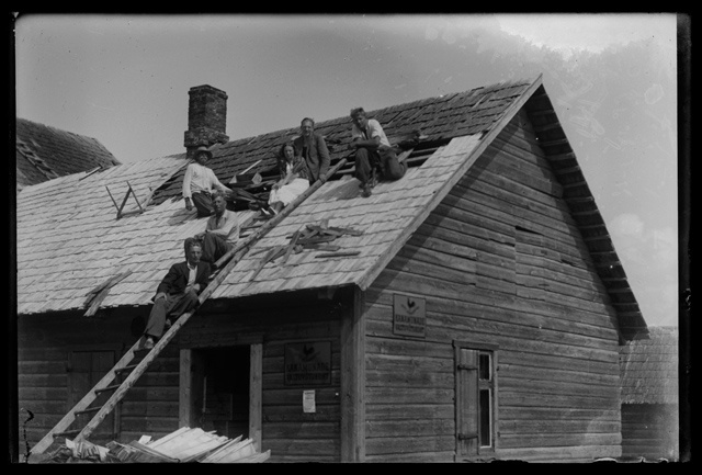 Placing the cannabis in the building of the reception place