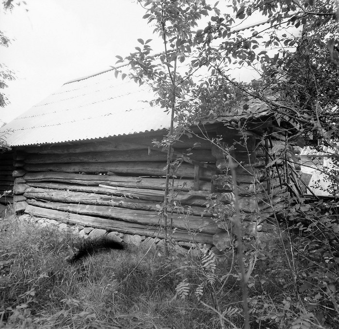 Mihkli talu Malvastes. Ait-vankrikuur-küün