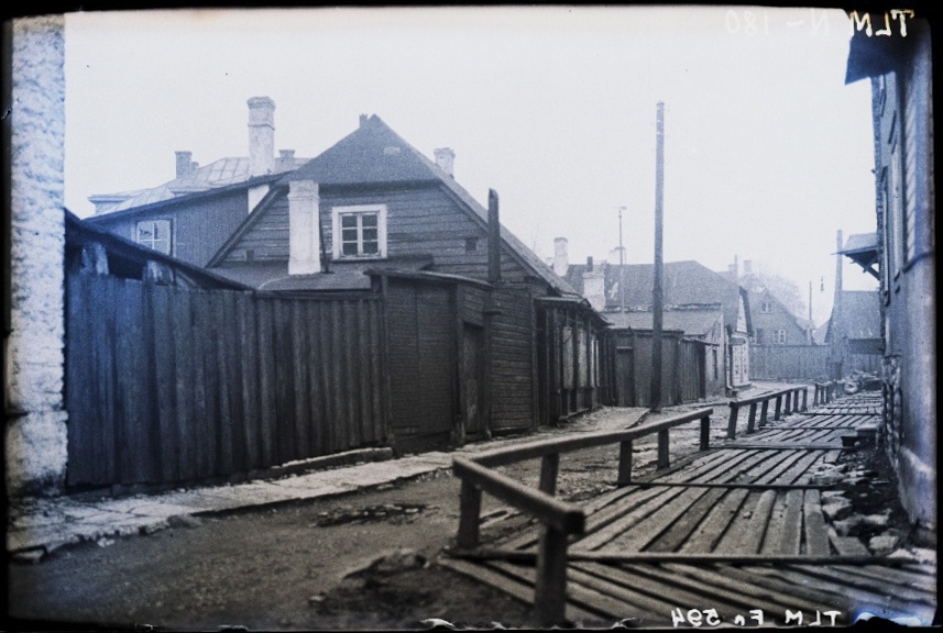 Tallinn, Ülem-Jõe tänav 7 ja 9.