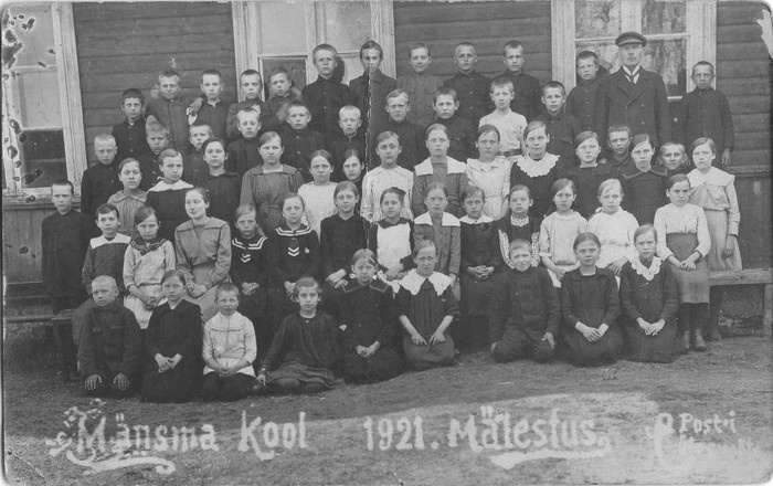 Mänspe koolipere 1921. aastal