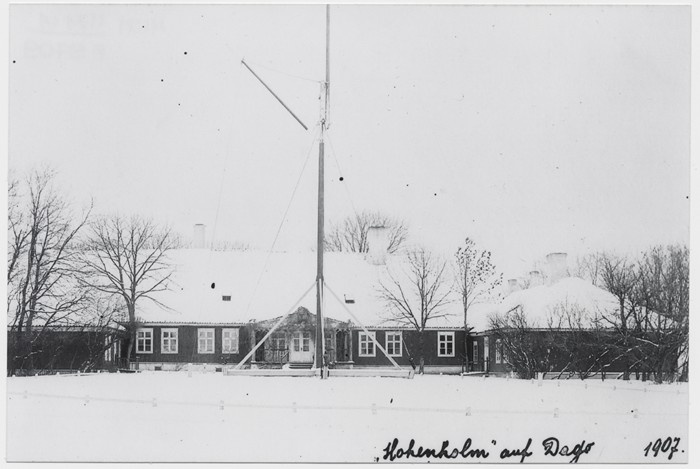 Fotokoopia. Kõrgessaare härrastemaja 1907. a talvel