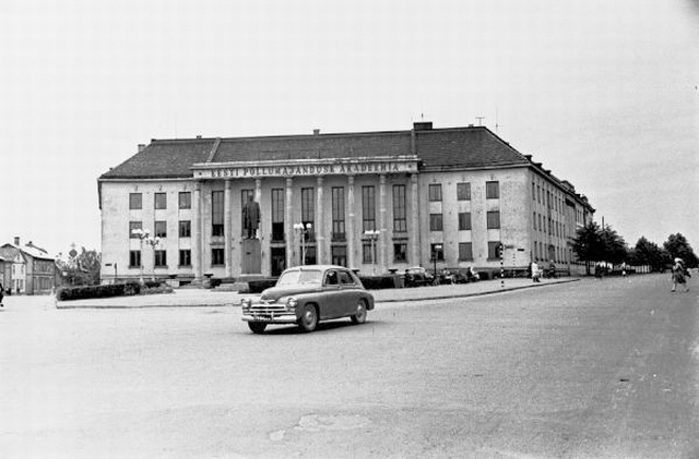 Main building of the Estonian Academy of Agriculture.
