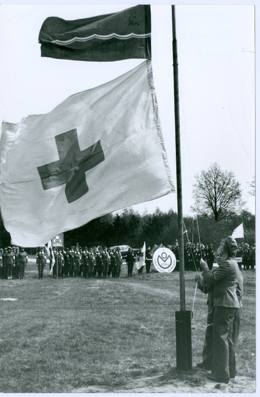 Photo. In the Sanitary Salkas competition in the Palivere Kuliste Aasa. June 1980. Black and white.