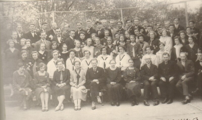 foto, Paide Ühisgümnaasiumi 3. lennu lõpetajad 1927.a.