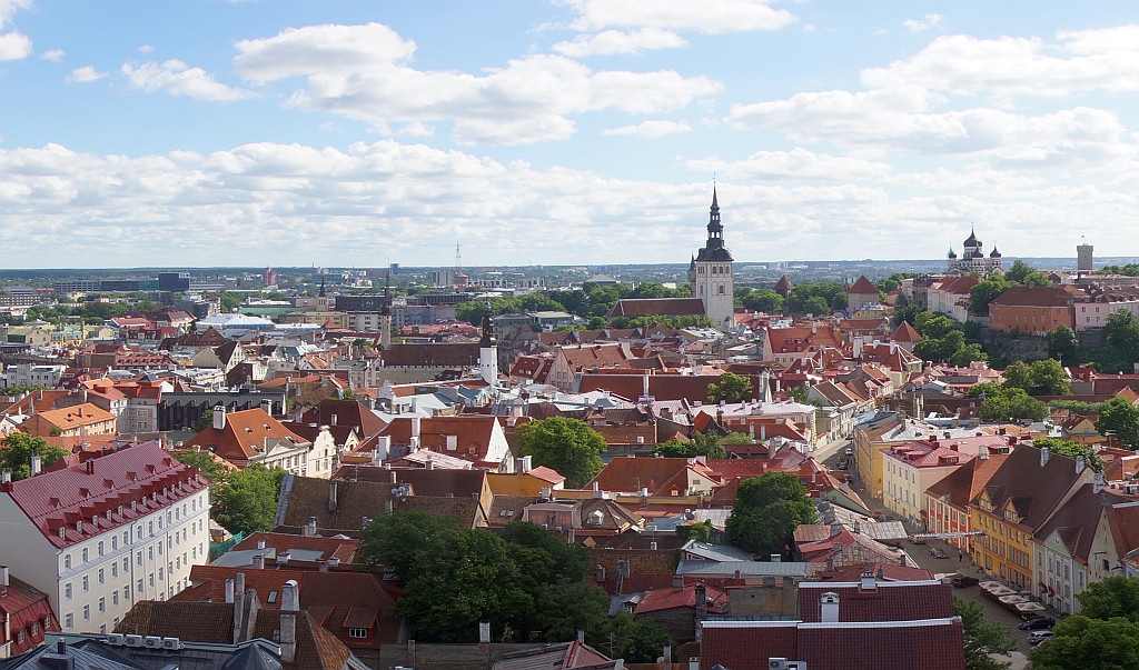 Tallinn, vaade kirde-edela suunas, paremal Toompea. rephoto